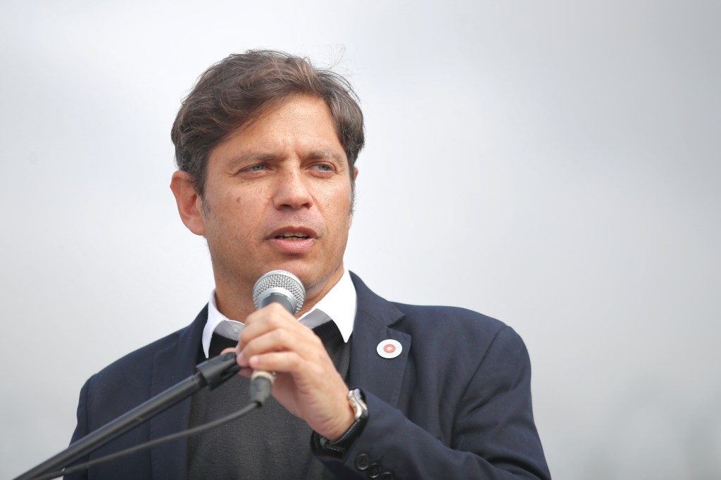 Kicillof apuntó contra Milei: «No es Estado o Mercado, eso es una&nbsp;estupidez»