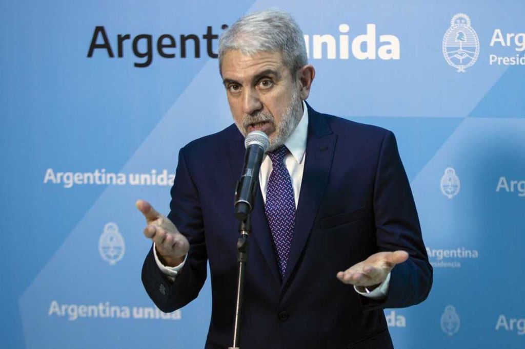 Aníbal Fernández sostuvo que el programa de Milei «solo cierra con represión» y vaticinó que «van a tener&nbsp;sangre»