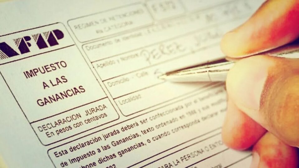 Cómo quedan las escalas con el nuevo piso de Ganancias y cuándo recibirán la devolución los&nbsp;trabajadores