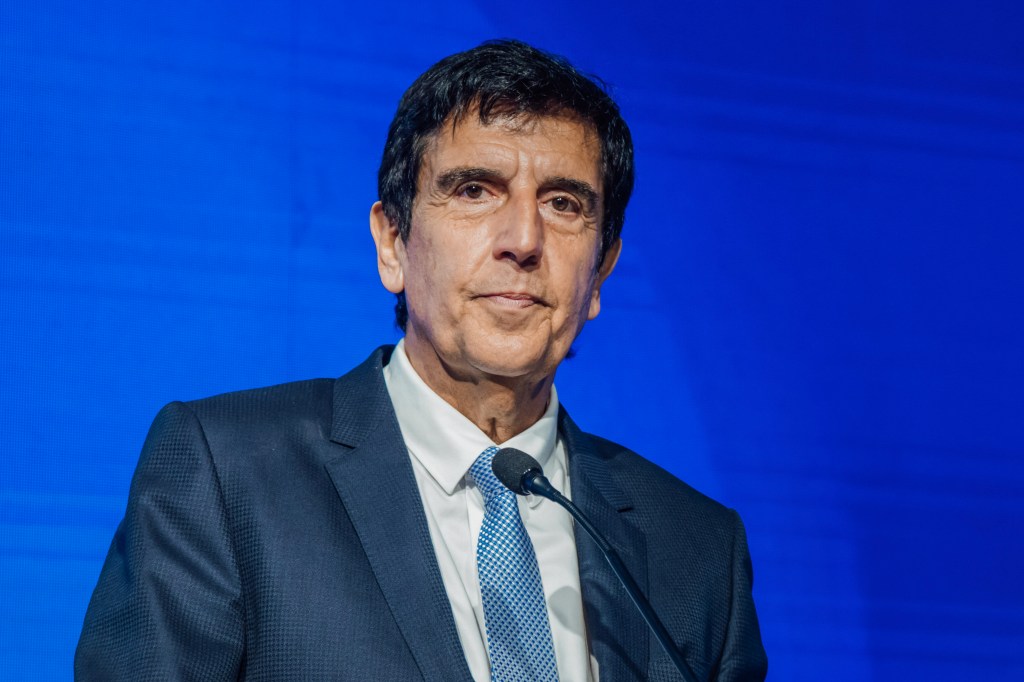 Melconian: «Los propios ideólogos de la dolarización se están dando cuenta que no&nbsp;va»