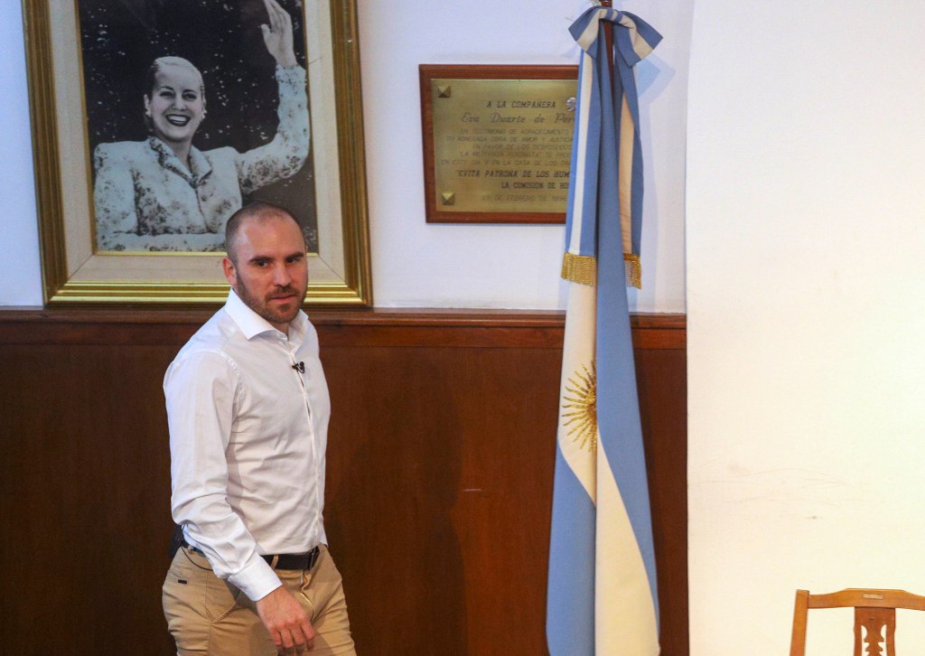 Martín Guzmán: «El Gobierno ya&nbsp;dolarizó»