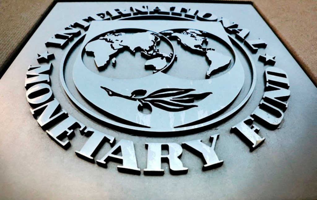 El FMI empeoró su pronóstico sobre la economía argentina: vaticinó que caerá 2,8% este&nbsp;año